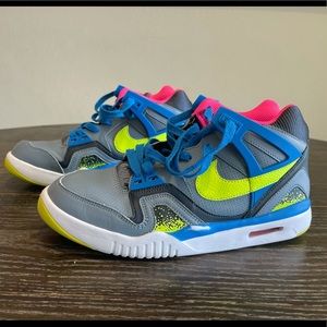 Nike Air Tech Challenge 2 Size 7 Youth Andre Agassi